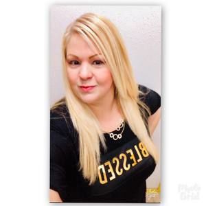 Meet your Posher, Irasema